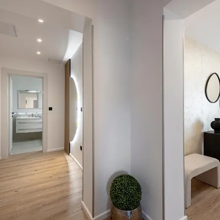 Gemini Apartment